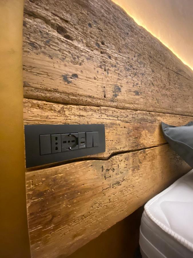 La Lupa Apartment - In The Heart Of Aosta With Car Box מראה חיצוני תמונה
