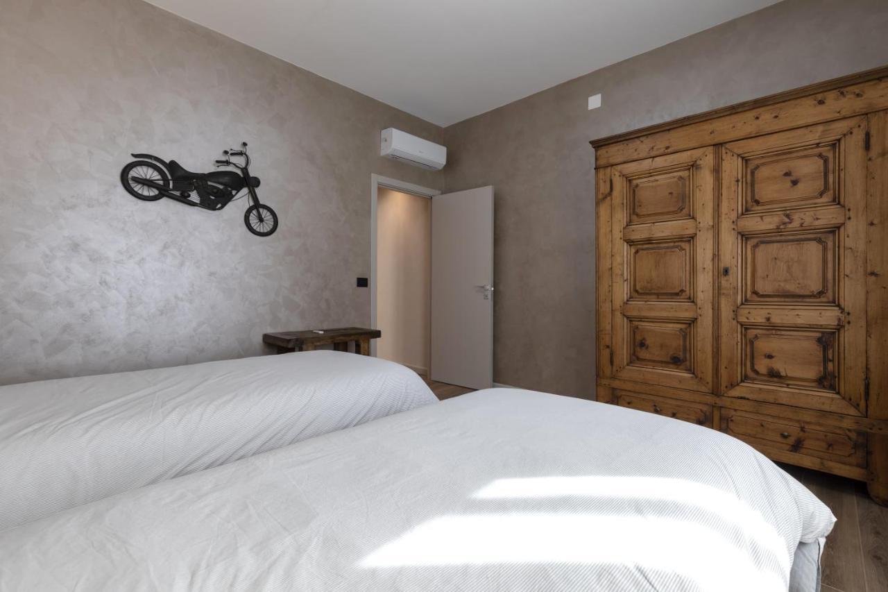La Lupa Apartment - In The Heart Of Aosta With Car Box מראה חיצוני תמונה